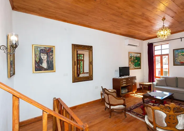 Zeytinli Tas Ev Apartament *